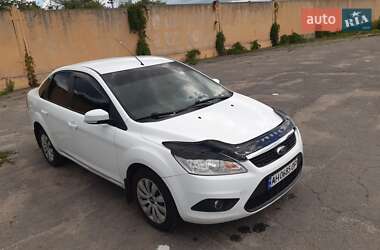 Седан Ford Focus 2010 в 