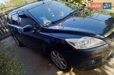 Универсал Ford Focus 2009 в Гадяче