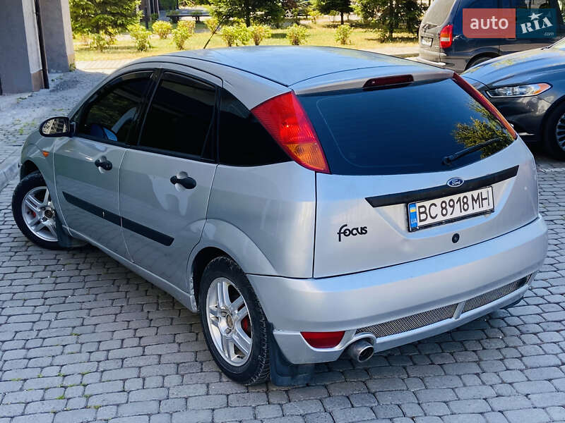 Хетчбек Ford Focus 2004 в Івано-Франківську