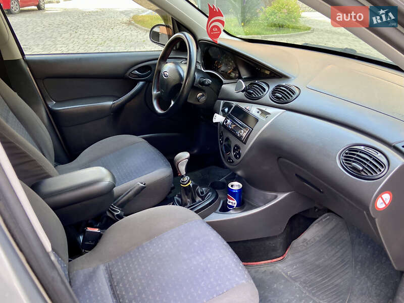 Хетчбек Ford Focus 2004 в Івано-Франківську