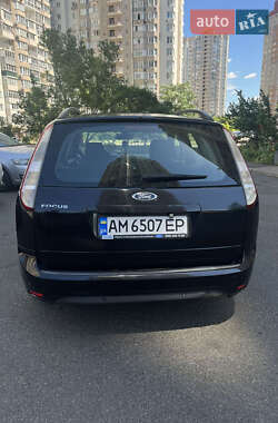 Универсал Ford Focus 2009 в 