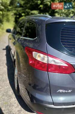 Универсал Ford Focus 2012 в 