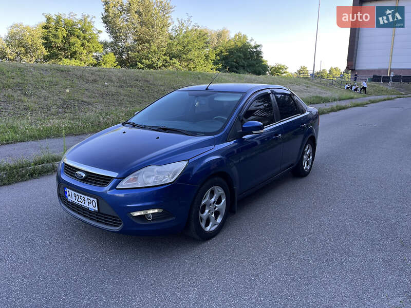 Седан Ford Focus 2008 в Киеве