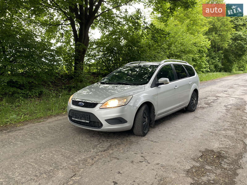 Универсал Ford Focus 2012 в 