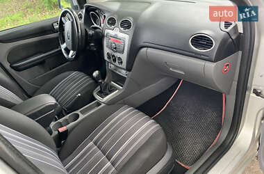 Универсал Ford Focus 2012 в 