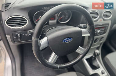 Универсал Ford Focus 2010 в 