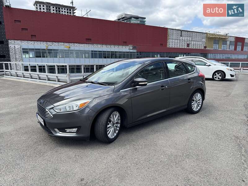 Хэтчбек Ford Focus 2015 в Днепре