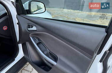 Универсал Ford Focus 2013 в 