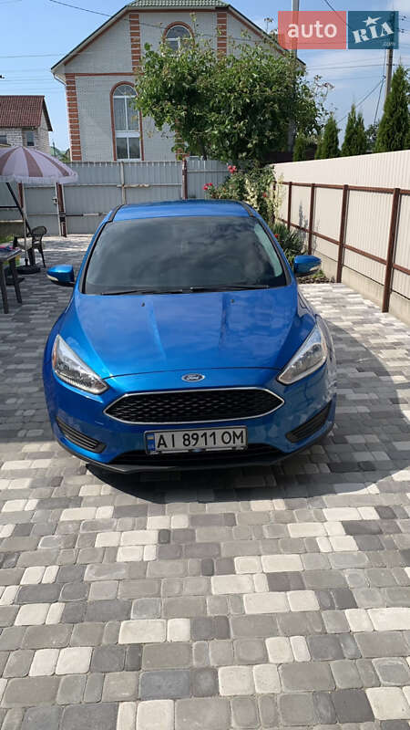 Хэтчбек Ford Focus 2016 в 