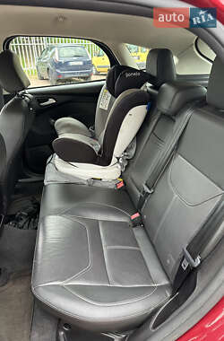 Хэтчбек Ford Focus 2015 в 