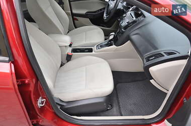 Седан Ford Focus 2016 в 