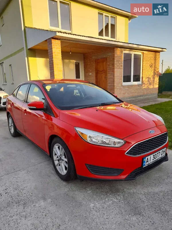Седан Ford Focus 2016 в 