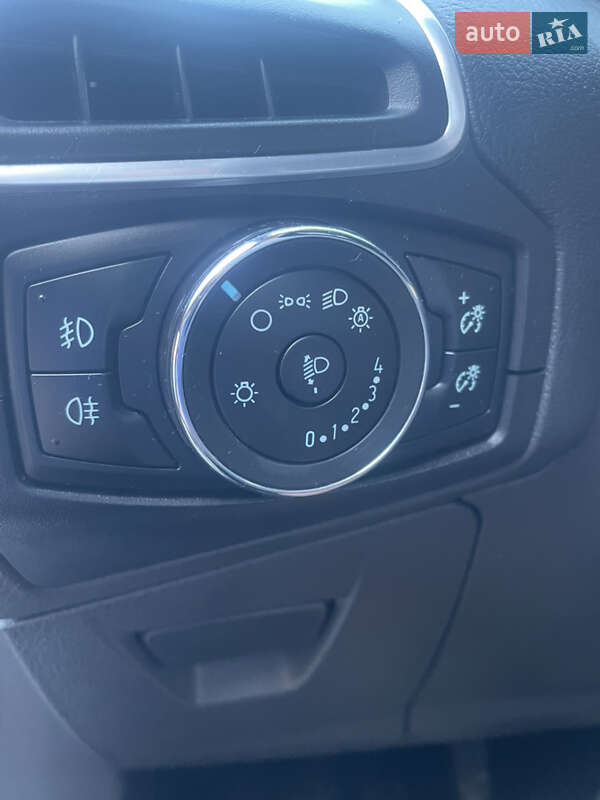 Универсал Ford Focus 2013 в Луцке