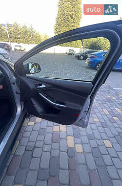 Универсал Ford Focus 2013 в 