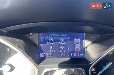 Универсал Ford Focus 2012 в 