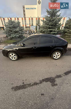 Хэтчбек Ford Focus 2007 в 