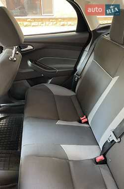 Седан Ford Focus 2013 в 