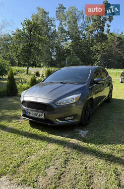 Хэтчбек Ford Focus 2016 в 