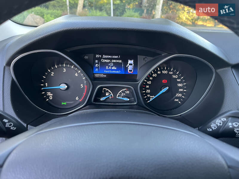 Универсал Ford Focus 2017 в Ужгороде