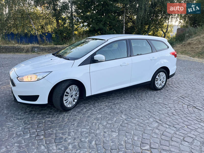 Универсал Ford Focus 2017 в Ужгороде