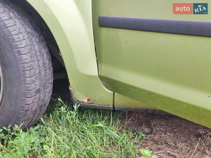 Хетчбек Ford Focus 2006 в Полтаві фото 9 Хетчбек Ford Focus 2006 в Полтаві