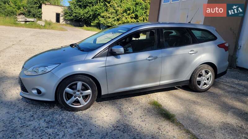 Універсал Ford Focus 2013 в Іваничах