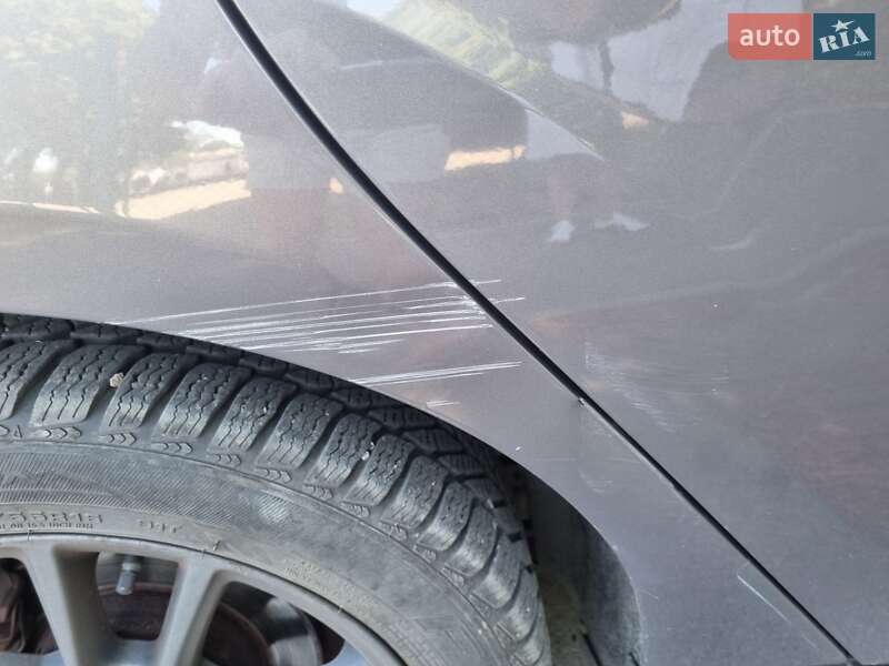 Хэтчбек Ford Focus 2015 в Умани