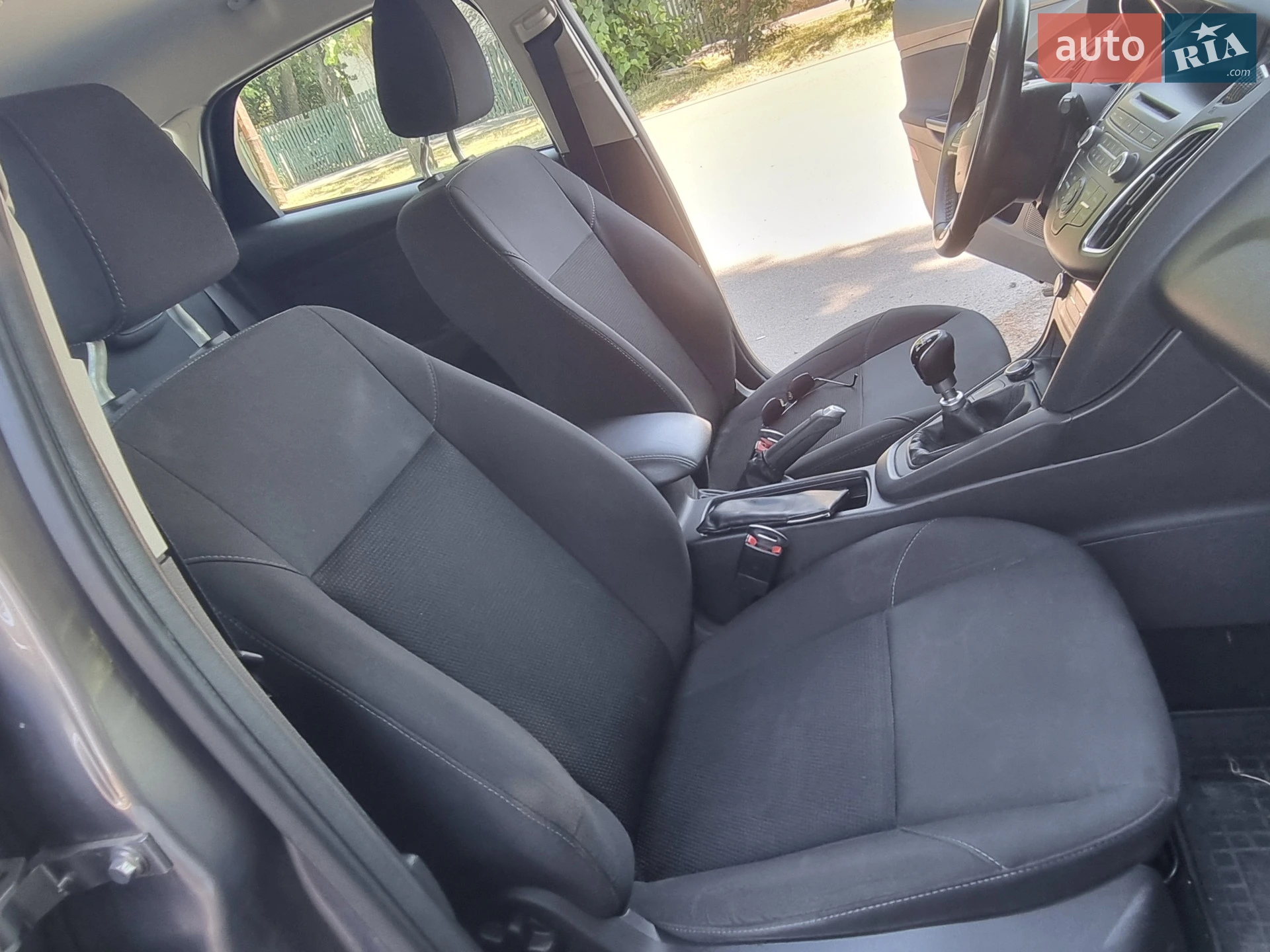 2015 Ford Focus - мініатюра 27