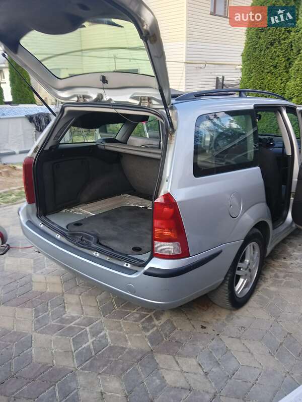 Универсал Ford Focus 2001 в Турке фото 2 Универсал Ford Focus 2001 в Турке