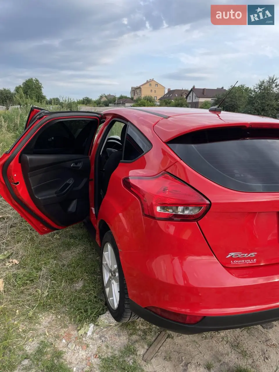 2016 Ford Focus - мініатюра 18