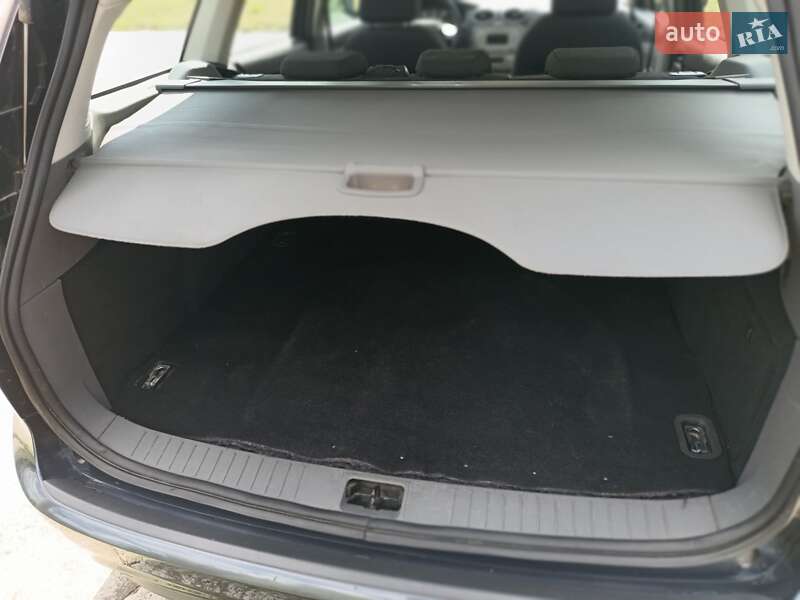 Универсал Ford Focus 2010 в Нетешине фото 9 Универсал Ford Focus 2010 в Нетешине