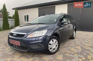 Универсал Ford Focus 2008 в Нововолынске