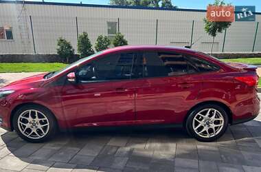 Седан Ford Focus 2015 в 