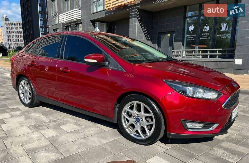 Седан Ford Focus 2015 в Киеве