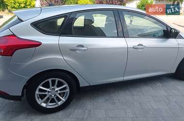 Хэтчбек Ford Focus 2017 в 