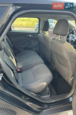 Универсал Ford Focus 2012 в 