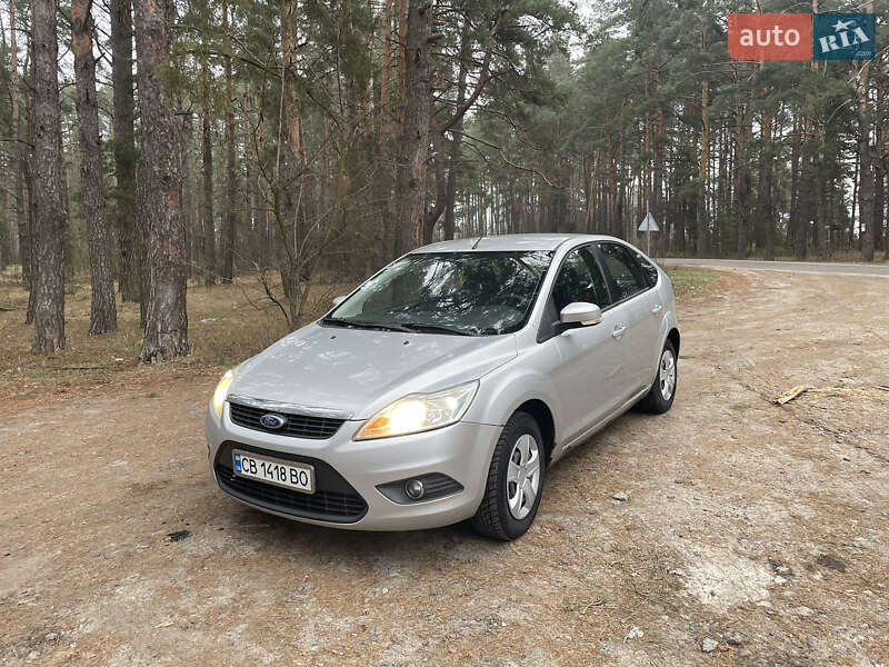 Хэтчбек Ford Focus 2009 в Чернигове