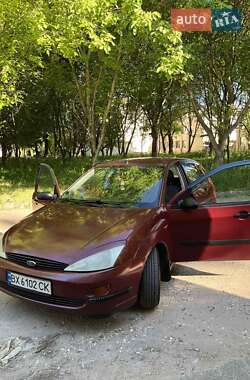 Хэтчбек Ford Focus 2001 в 