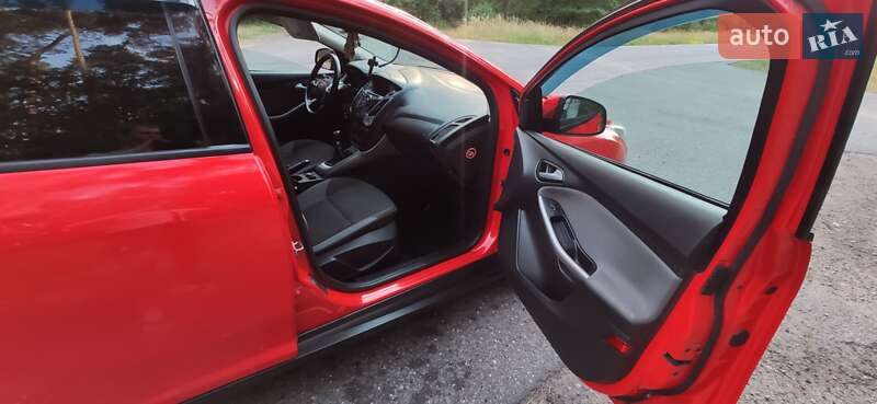 Хэтчбек Ford Focus 2013 в Умани фото 7 Хэтчбек Ford Focus 2013 в Умани