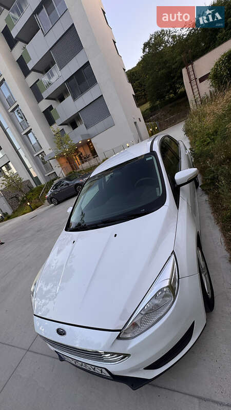 Седан Ford Focus 2016 в Броварах