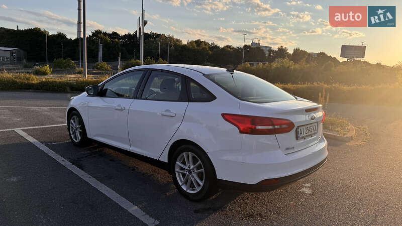 Седан Ford Focus 2016 в Броварах