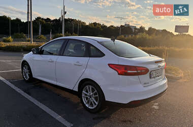 Седан Ford Focus 2016 в 