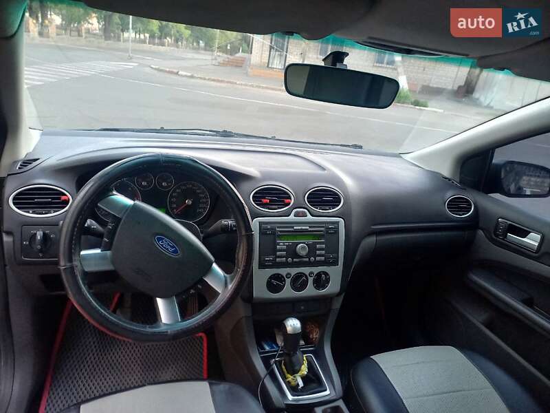 Седан Ford Focus 2006 в Балте