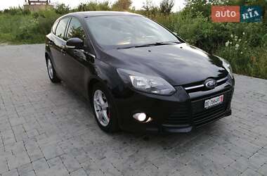 Хетчбек Ford Focus 2013 в 