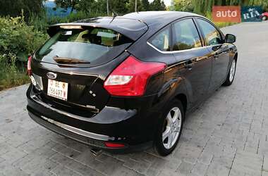 Хетчбек Ford Focus 2013 в 