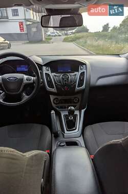 Универсал Ford Focus 2012 в 