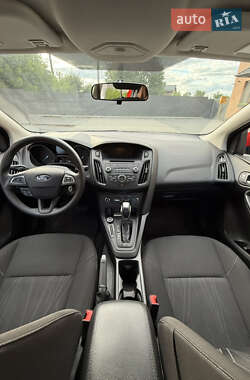 Седан Ford Focus 2016 в 