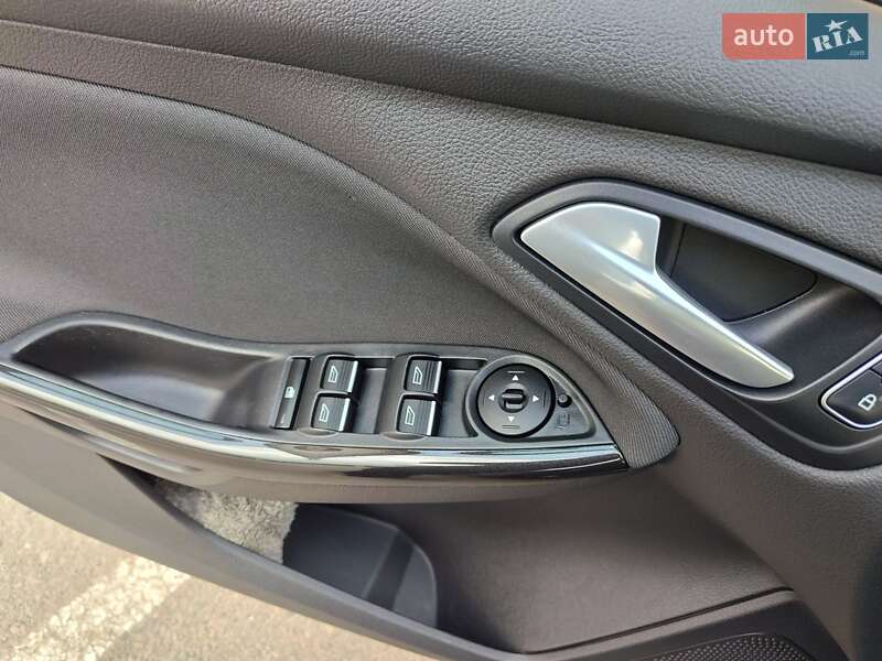 Универсал Ford Focus 2015 в Киеве