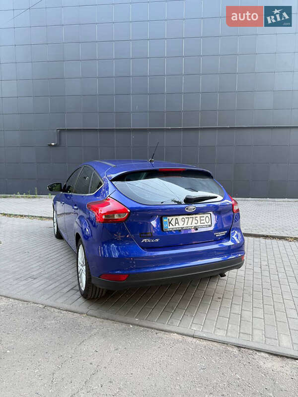 Хэтчбек Ford Focus 2015 в Киеве фото 4 Хэтчбек Ford Focus 2015 в Киеве