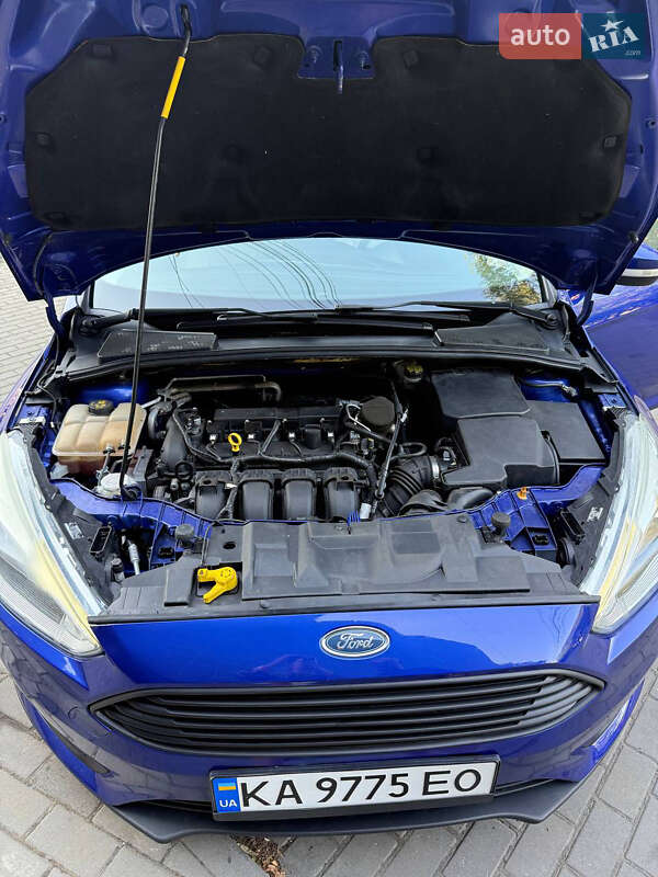 Хэтчбек Ford Focus 2015 в Киеве фото 12 Хэтчбек Ford Focus 2015 в Киеве